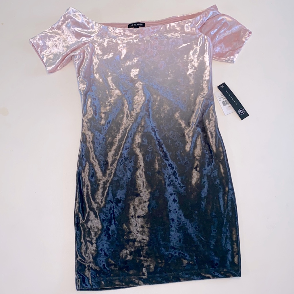 Junior’s Dillard’s Dress. Size S. Velvet Material. Pink/Purple
